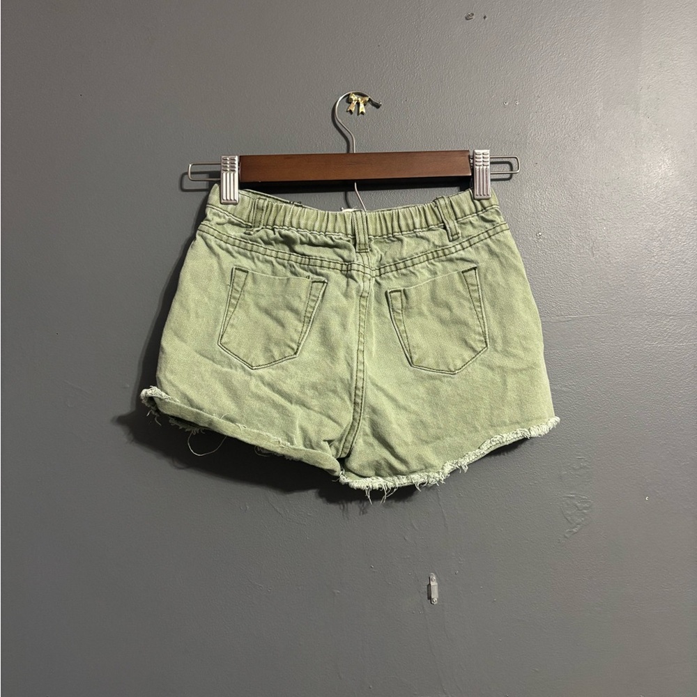 Hayden girls green distressed denim shorts girls medium - Picture 3 of 7